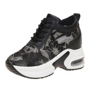 Sneakersy na platformie koronka haft