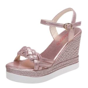 Sandały koturny plecione