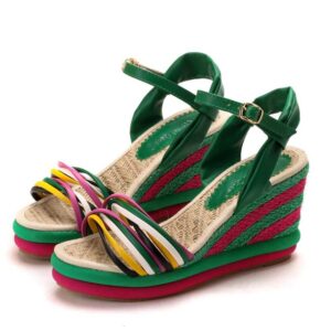 Sandały z kolorowymi paseczkami Green